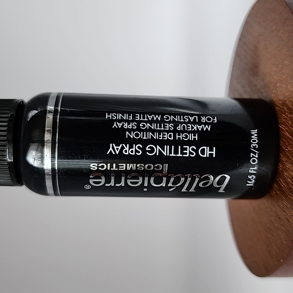 Bellapiere Cosmetics HD Setting Spray for Matte Finish - Picture 3 of 4